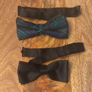 Elegant Black and Patterned Bow Ties